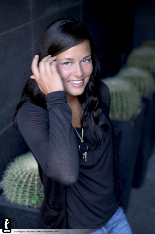 Ana Ivanovic poze sexy